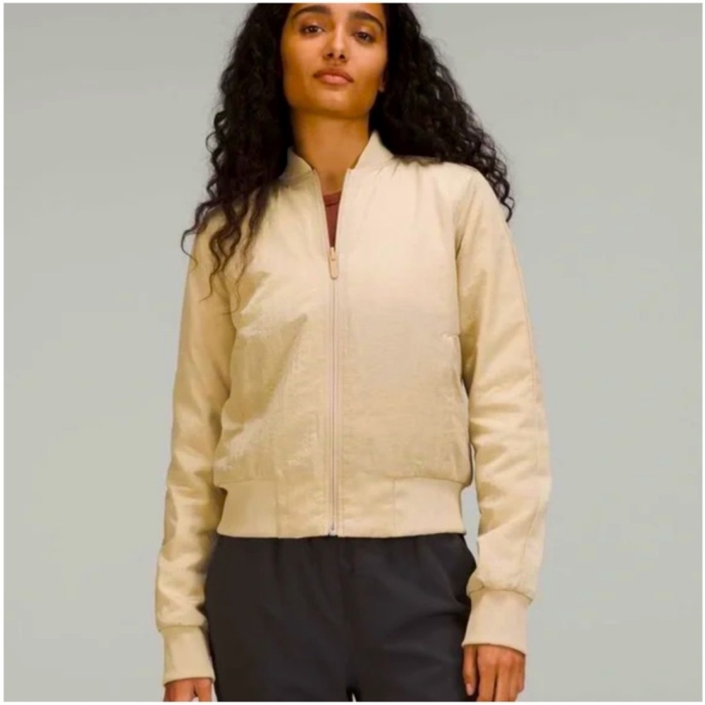 Lululemon Reversible Non-Stomp Peach Bomber Jacket Size 8